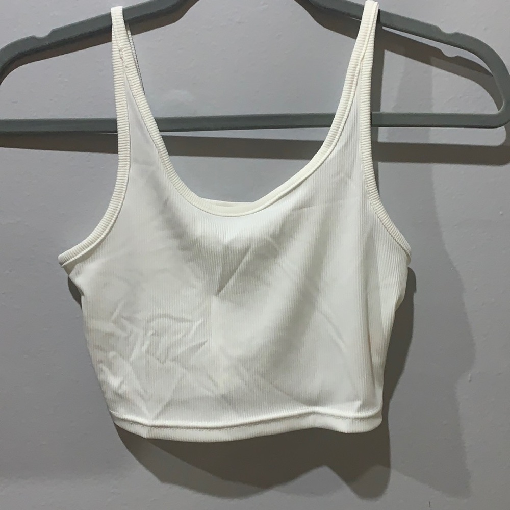 white crop